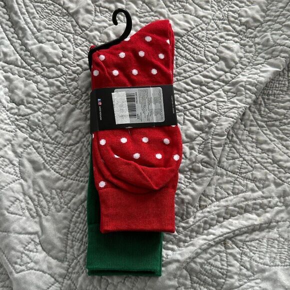 NWT Christmas Socks - Picture 2 of 2